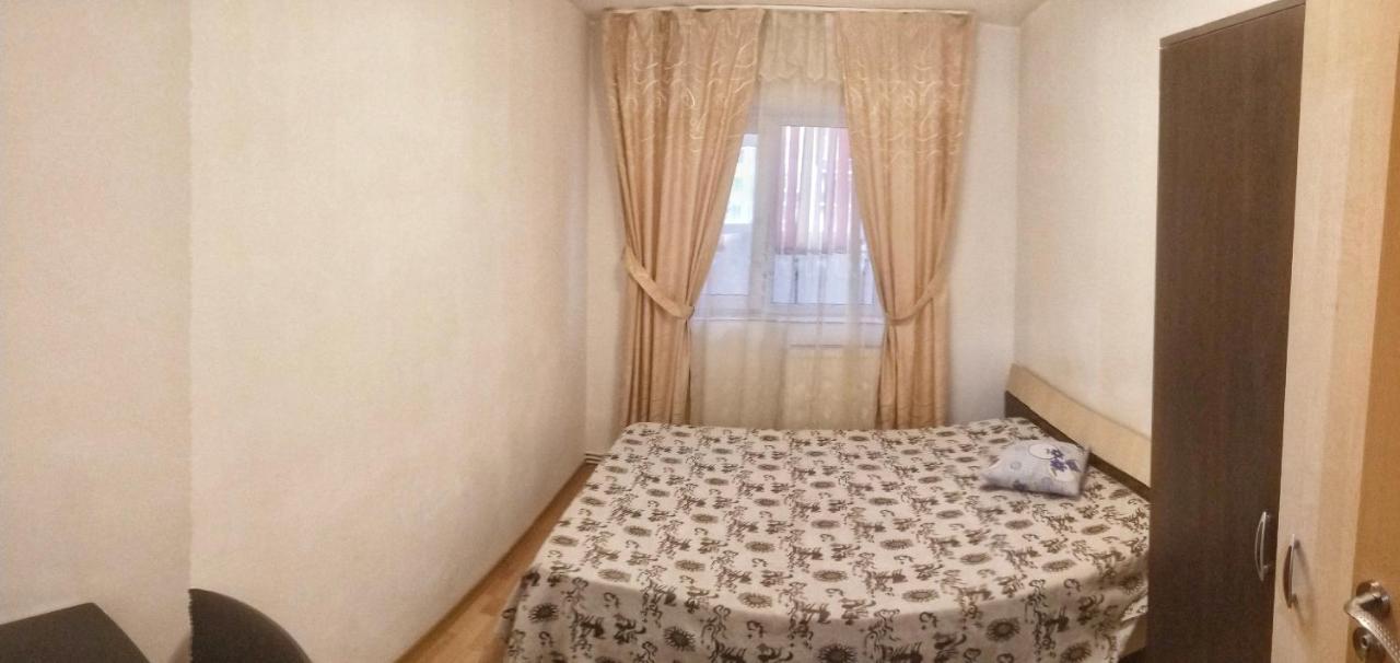 Alpha Apartment Iasi Exterior foto